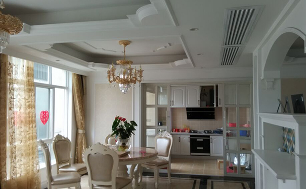 三菱電機(jī)中央空調(diào)餐廳實(shí)景圖